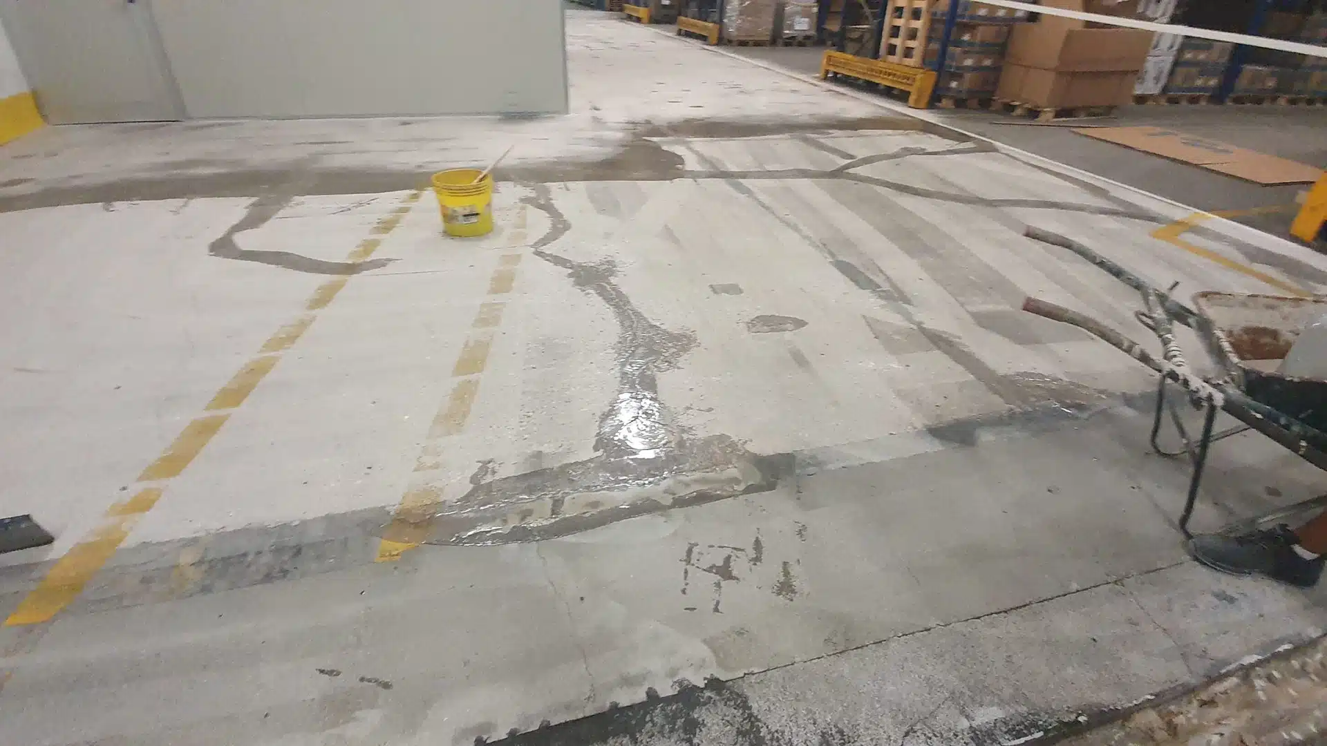 Pavimento in resina industriale