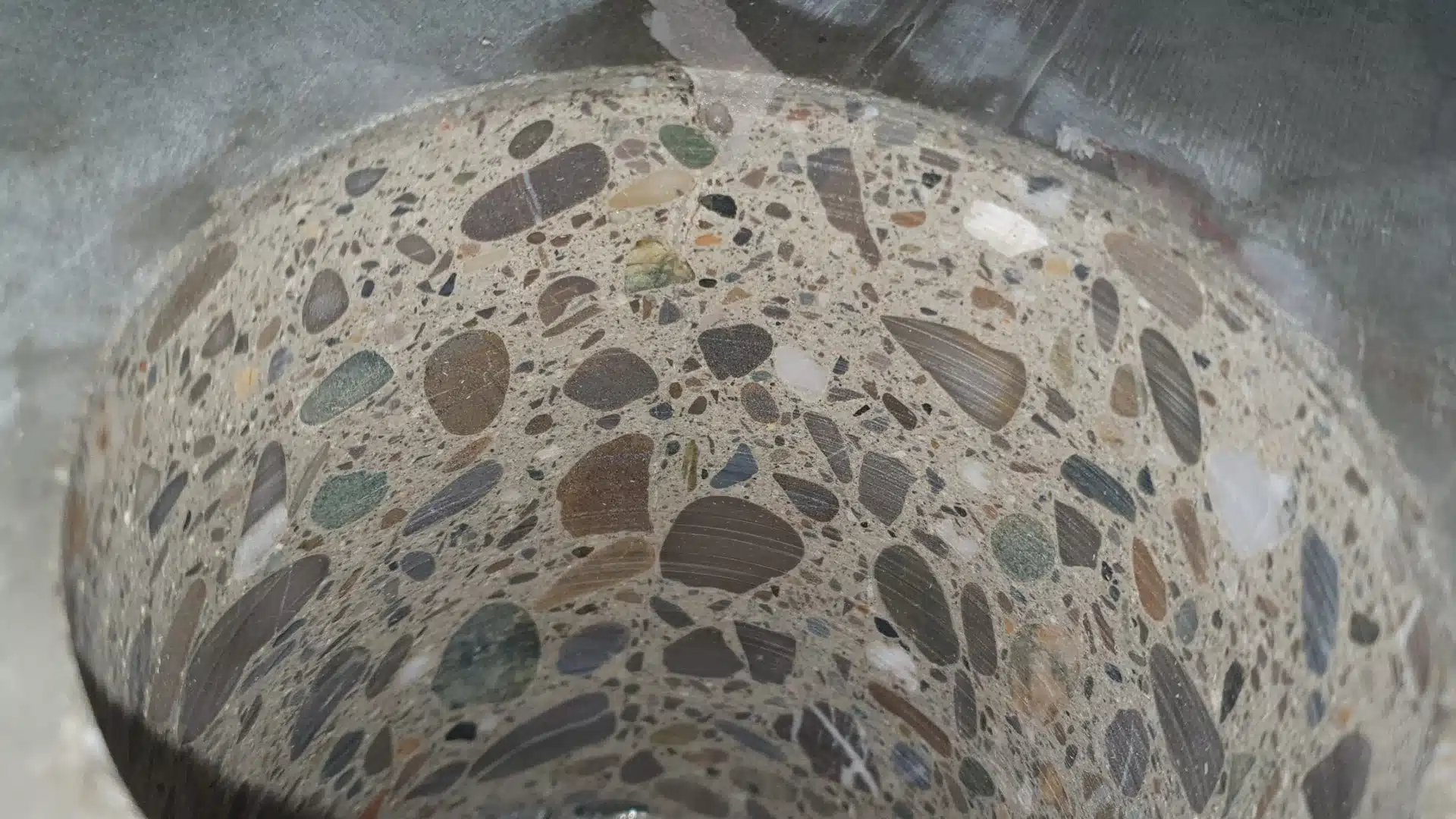 Manutenzione di pavimenti industriali