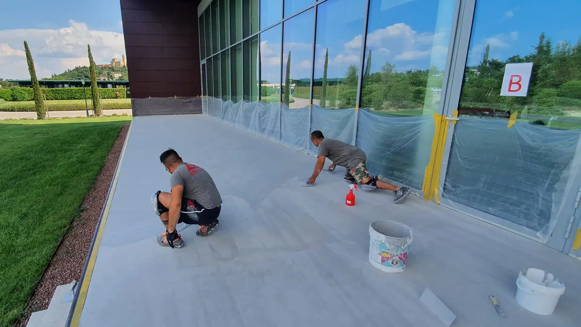 download-6 Pavimenti di design in resina a Mantova